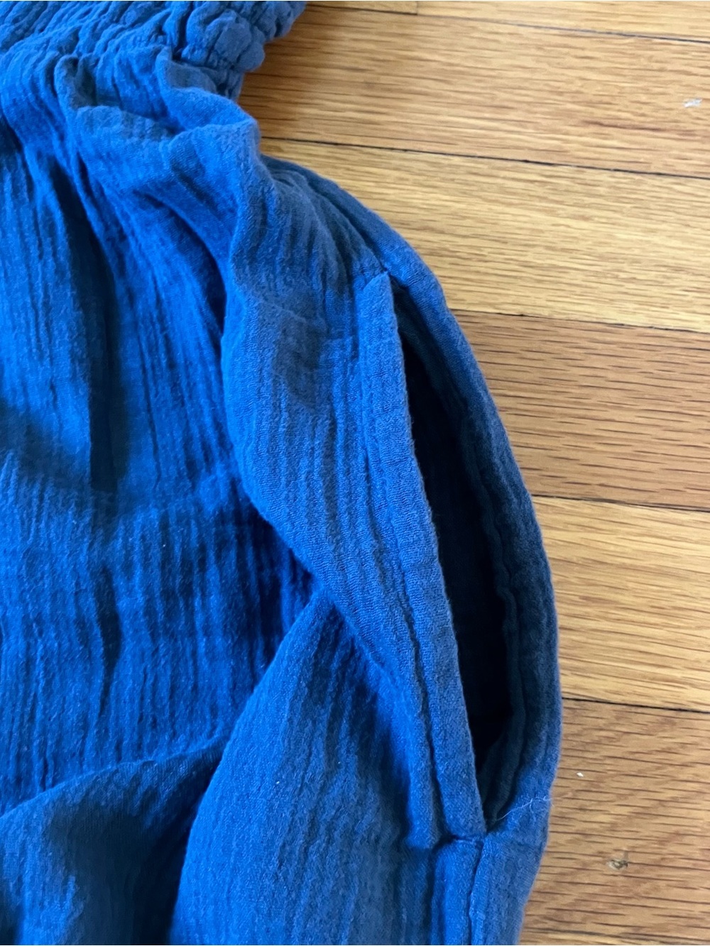 Quince Indigo Blue New NWT Organic Cotton Gauze Smocked Wide Leg Jumpsuit Medium - Picture 10 of 12